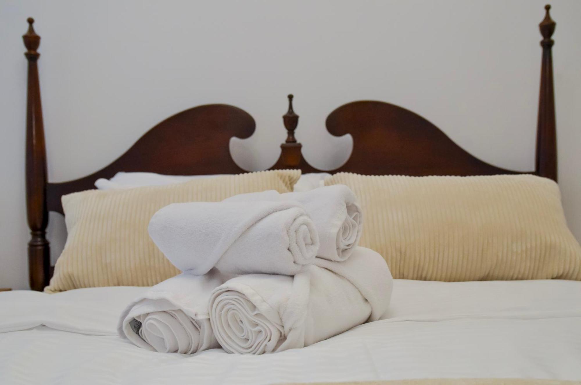 Main Street Retreat Apartment With Free Parking Сараєво Екстер'єр фото